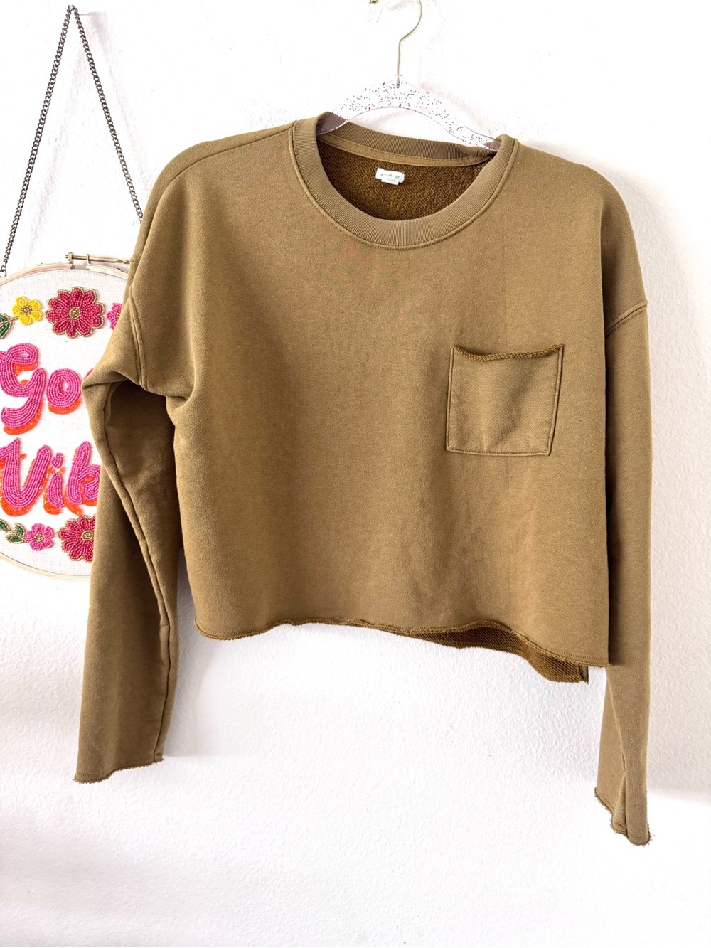 Aerie Women's Cropped Pocket Sweatshirt